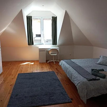 Pensao Guest house *